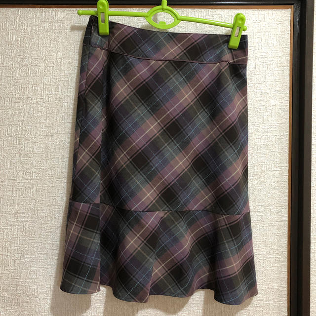 Aylesbury(アリスバーリー)のアリスバーリー スカート レディースのスカート(ひざ丈スカート)の商品写真