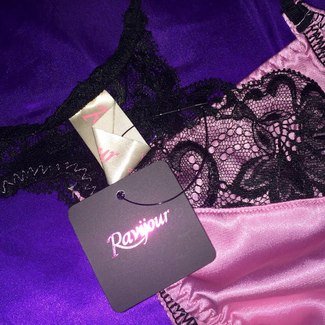 Ravijour(ラヴィジュール)のRavijour 定番♡ピンクTバック レディースのレディース その他(その他)の商品写真