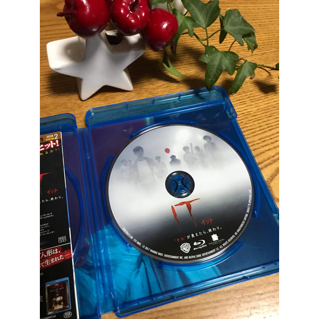 ほぼ新品 Blu Ray 初回仕様 セル版 It イット それが見えたら終わり の通販 By U ェ U わんこ 彡 ラクマ