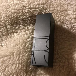 ナーズ(NARS)のNARS audacious lipstick rouge a levres(口紅)