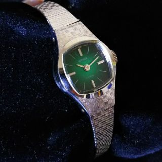 CITIZEN(腕時計 ・ グリーン・カーキ/緑色系)のフリマアイテム一覧 CITIZEN(腕時計 ・ グリーン・カーキ/緑色系)のフリマアイテム一覧