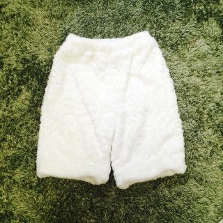 アイ(i)のモコモコパンツ(ショートパンツ)