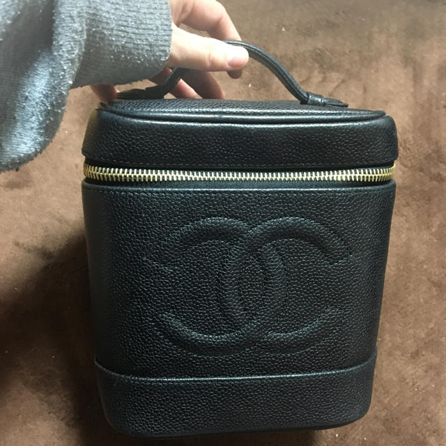 CHANEL　バニティバッグ　キャビアスキン