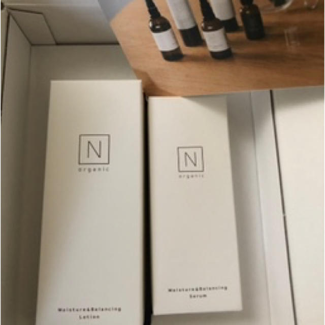 N organic モイスチュア&バランシング　ローション.セラムセット コスメ/美容のスキンケア/基礎化粧品(化粧水/ローション)の商品写真