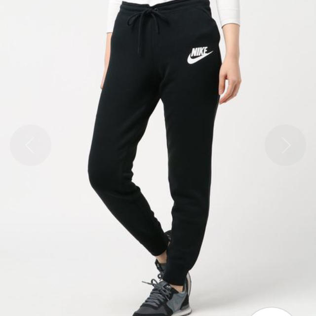 【新品】NIKE Sportswear Rally pants slim fit