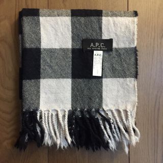 A.P.C(マフラー)のフリマアイテム一覧 A.P.C(マフラー)のフリマアイテム一覧