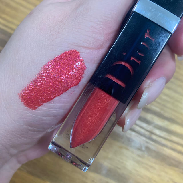 Dior(ディオール)のディオール アディクトラッカープランプ 658 スターストラック コスメ/美容のベースメイク/化粧品(口紅)の商品写真