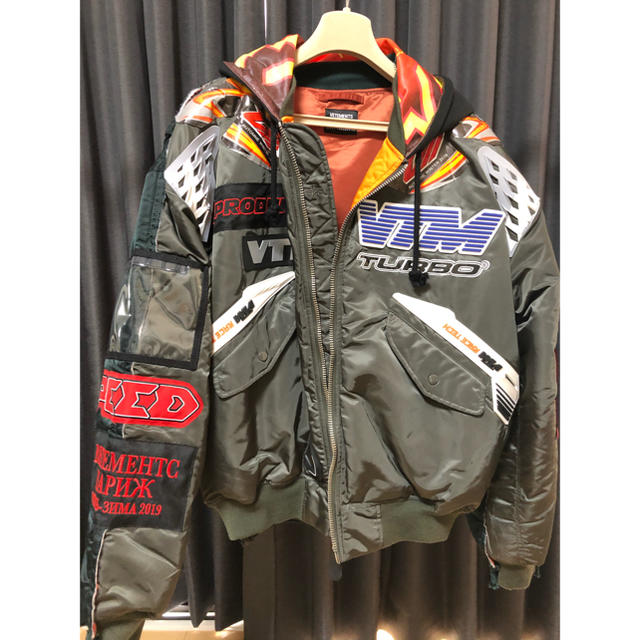 Balenciaga(バレンシアガ)のVETMENTS Alpha Racing Bomber Jacket  メンズのジャケット/アウター(ブルゾン)の商品写真