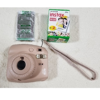 フジフイルム(富士フイルム)のinstax mini8+　ベージュ(フィルムカメラ)