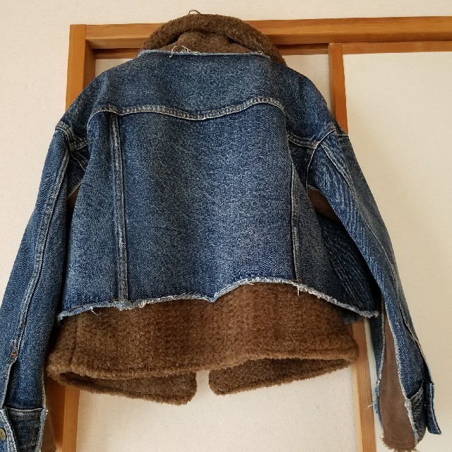 Ameri VINTAGE(アメリヴィンテージ)のアメリ MOUTON LAYERED DENIM JK レディースのジャケット/アウター(Gジャン/デニムジャケット)の商品写真