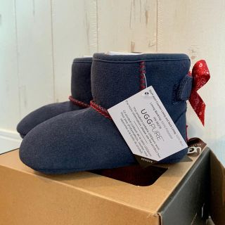 アグ(UGG)のUGG  【4/5 12-18m】(ブーツ)