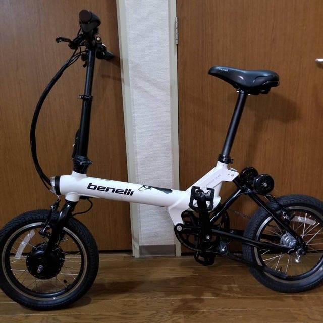 DAHON(ダホン)のBenelli ベネリ　折りたたみ電動アシスト自転車　美品　取りに来られる方 スポーツ/アウトドアの自転車(自転車本体)の商品写真