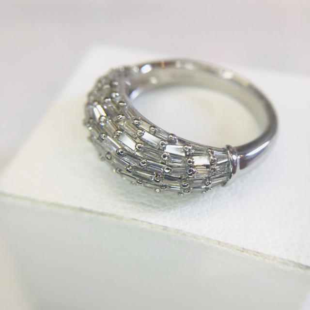 apoochan様専用　プラチナ製 1.65ct ダイヤ リング レディースのアクセサリー(リング(指輪))の商品写真