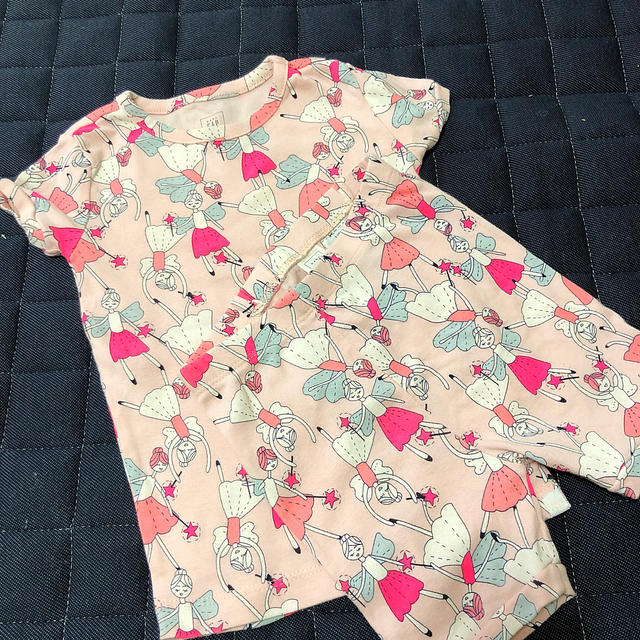 GAP(ギャップ)のGAP セットアップ　 キッズ/ベビー/マタニティのキッズ服女の子用(90cm~)(その他)の商品写真