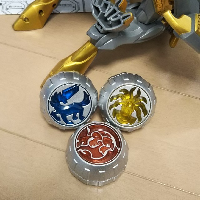 BANDAI(バンダイ)の仮面ライダーウィザード DX ウィザードドラゴン&マシンウィンガー 箱なし エンタメ/ホビーのおもちゃ/ぬいぐるみ(キャラクターグッズ)の商品写真