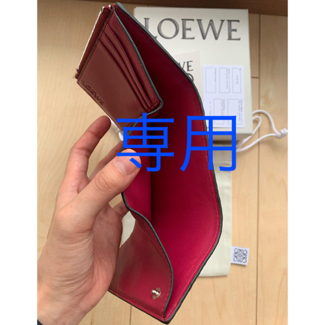 専用【新作】ロエベ スモール ウォレット LOEWE 財布 ラズベリー