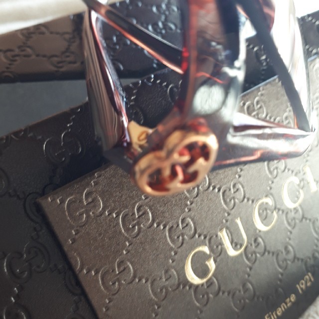 Gucci(グッチ)のGUCCIサングラス レディースのファッション小物(サングラス/メガネ)の商品写真