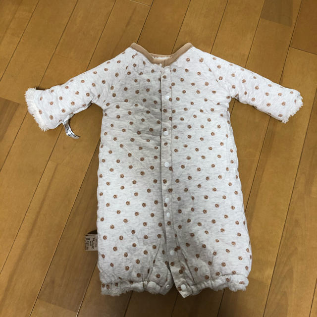 carter's(カーターズ)のほぼ新品☆バースデイ☆もこもこくまちゃん付きリバーシブルカバーオール70 キッズ/ベビー/マタニティのベビー服(~85cm)(カバーオール)の商品写真