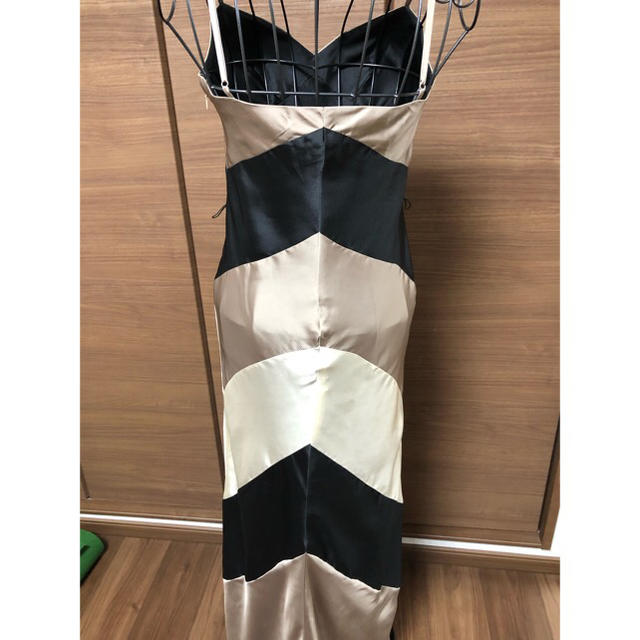 BCBGMAXAZRIA(ビーシービージーマックスアズリア)のBCBG MAXAZRIA レディースのフォーマル/ドレス(ロングドレス)の商品写真