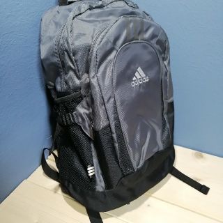 アディダス(adidas)の【未使用タグ付き】アディダス　リュック　15L 　adidas(バッグパック/リュック)