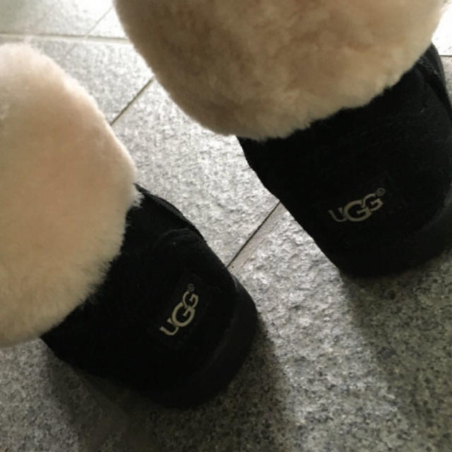 UGG(アグ)のUGG アグ　ベビー　ブーツ キッズ/ベビー/マタニティのベビー靴/シューズ(~14cm)(ブーツ)の商品写真