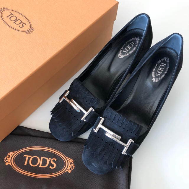 TOD【極美品】TOD’S ダブルティー スエードパンプス　¥84,000