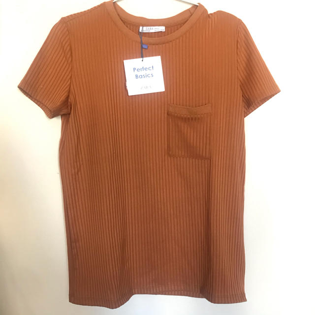 ZARA(ザラ)のZARA オレンジTシャツ レディースのトップス(Tシャツ(半袖/袖なし))の商品写真