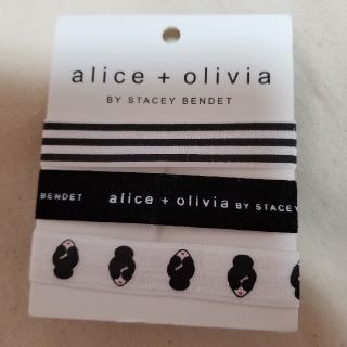 アリスアンドオリビア(Alice+Olivia)のアリス&オリビアのヘアゴム(ヘアゴム/シュシュ)