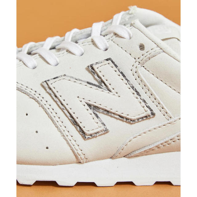 New Balance(ニューバランス)の新品♡ BEAUTY&YOUTH別注 ニューバランス WL996 パイソン 24 レディースの靴/シューズ(スニーカー)の商品写真