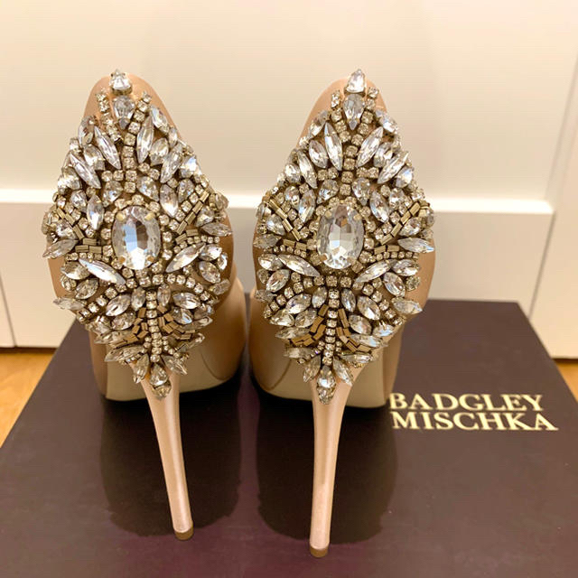 Vera Wang(ヴェラウォン)のBadgley Mischka kiara バッジェリーミシュカ♡23.5cm レディースの靴/シューズ(ハイヒール/パンプス)の商品写真