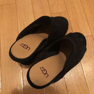 アグ(UGG)のUGG(ハイヒール/パンプス)