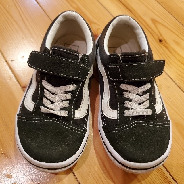 VANS(ヴァンズ)のVANSスニーカー キッズ/ベビー/マタニティのキッズ靴/シューズ(15cm~)(スニーカー)の商品写真