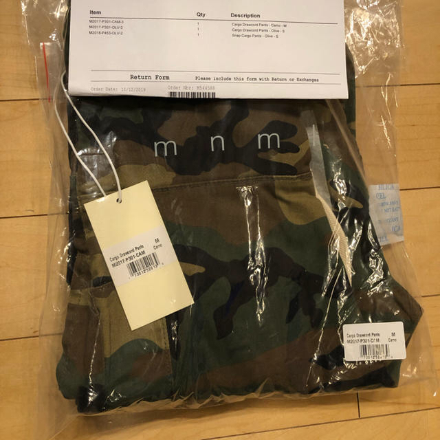 FEAR OF GOD(フィアオブゴッド)の新品 mnml CARGO DRAWCORD PANTS カーゴ カモ トラビス メンズのパンツ(ワークパンツ/カーゴパンツ)の商品写真