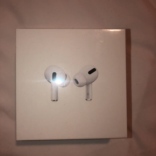 Airpods proヘッドフォン/イヤフォン