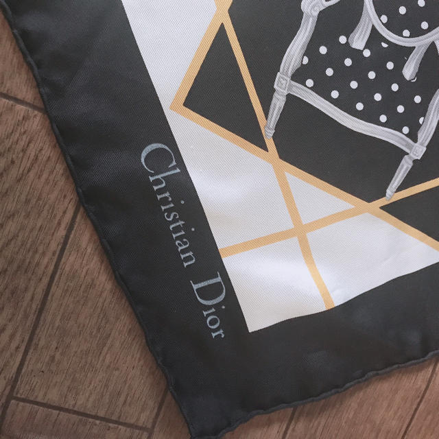 Christian Dior(クリスチャンディオール)のクリスチャンディオール の大判スカーフ レディースのファッション小物(バンダナ/スカーフ)の商品写真