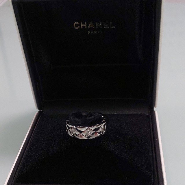 CHANEL(シャネル)の極美品☆CHANEL マトラッセ K18WG 750 ダイヤモンドリング レディースのアクセサリー(リング(指輪))の商品写真