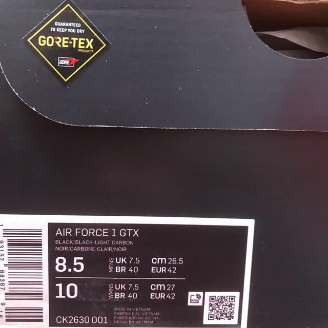 スニーカー NIKE - NIKE AIR FORCE 1 GTX の通販 by curren-555's shop|ナイキならラクマ ﹌にされる