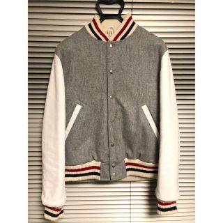 トムブラウン(THOM BROWNE)のTHOM BROWNE スタジャン(スタジャン)