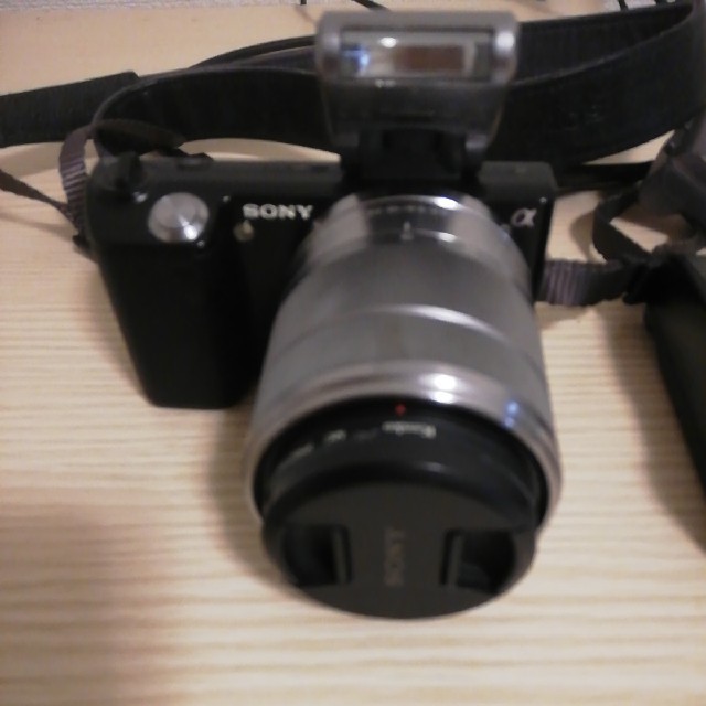SONY nex-5　ミラーレスデジタル一眼レフカメラ　ズームレンズ 1