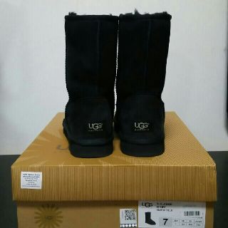 アグ(UGG)のホワイトライ様専用☆UGG クラシックショート 7(ブーツ)