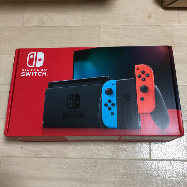 Nintendo Switch(ニンテンドースイッチ)のNintendo Switch 新品　新モデル　未開封　新型　任天堂 エンタメ/ホビーのゲームソフト/ゲーム機本体(家庭用ゲーム機本体)の商品写真