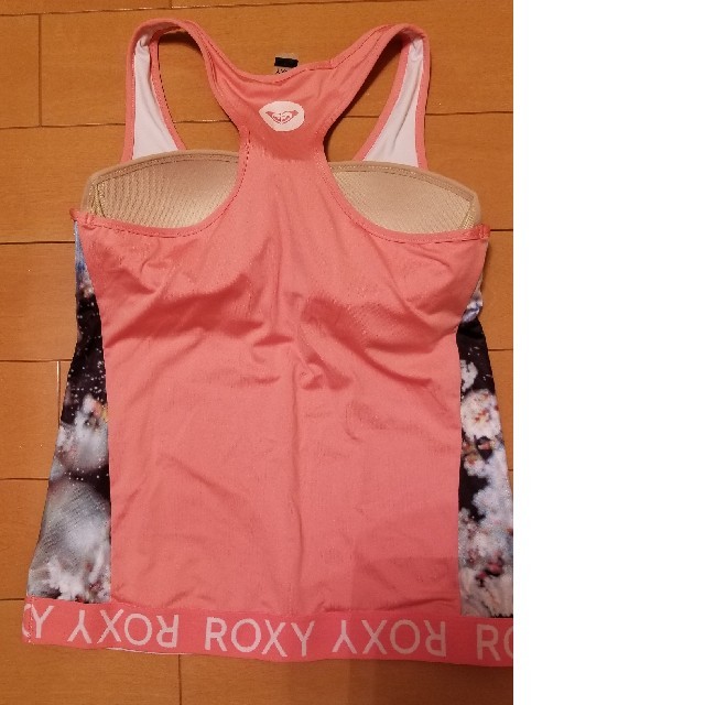 Roxy(ロキシー)の✨ROXY M/ MIKA NINAGAWA✨ フィットネス　タンクトップ スポーツ/アウトドアのトレーニング/エクササイズ(トレーニング用品)の商品写真