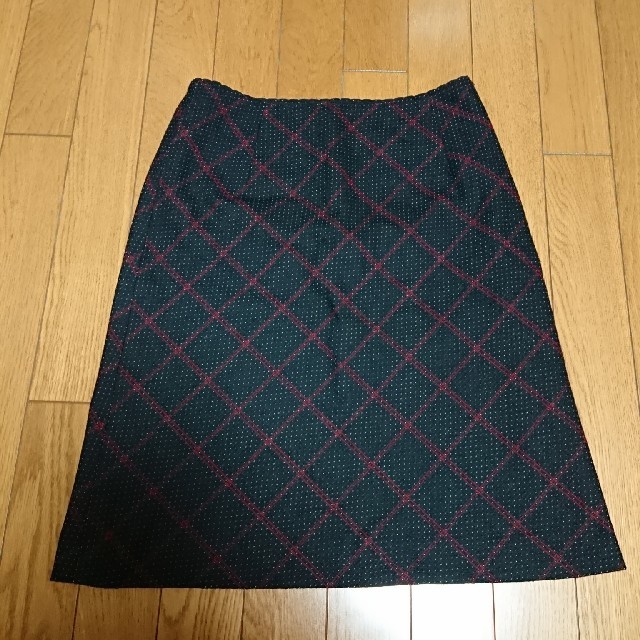 MK MICHEL KLEIN(エムケーミッシェルクラン)のミッシェルクラン ミニスカート レディースのスカート(ミニスカート)の商品写真