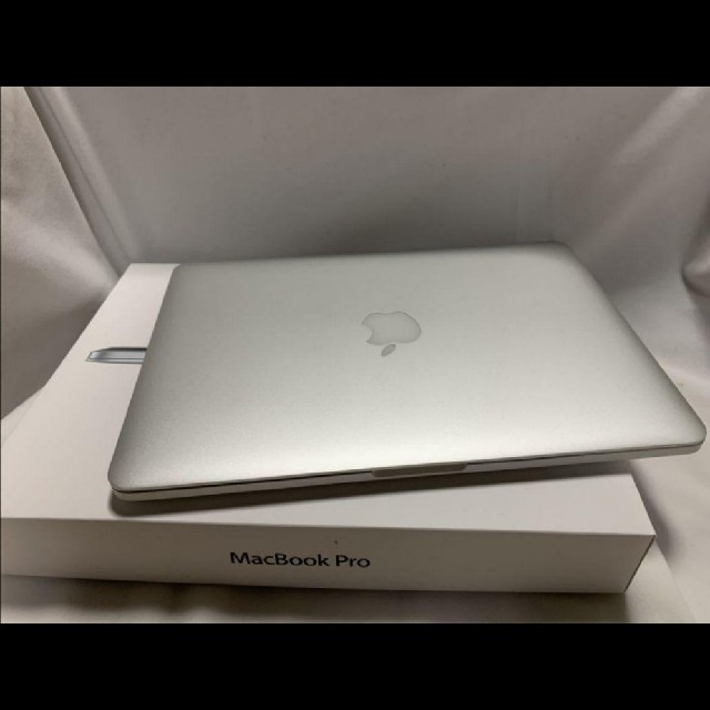 極美品、2014購入 13インチApple MacBook Pro Retina