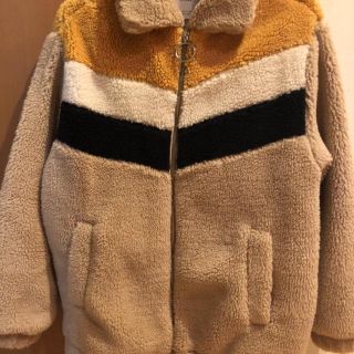 ベルシュカ(Bershka)のBershkaのボアジャケット(ブルゾン)