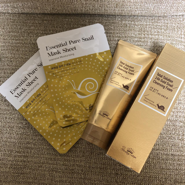 the saem(ザセム)の24K Gold Snail Cleansing form &シートマスク2枚 コスメ/美容のスキンケア/基礎化粧品(美容液)の商品写真