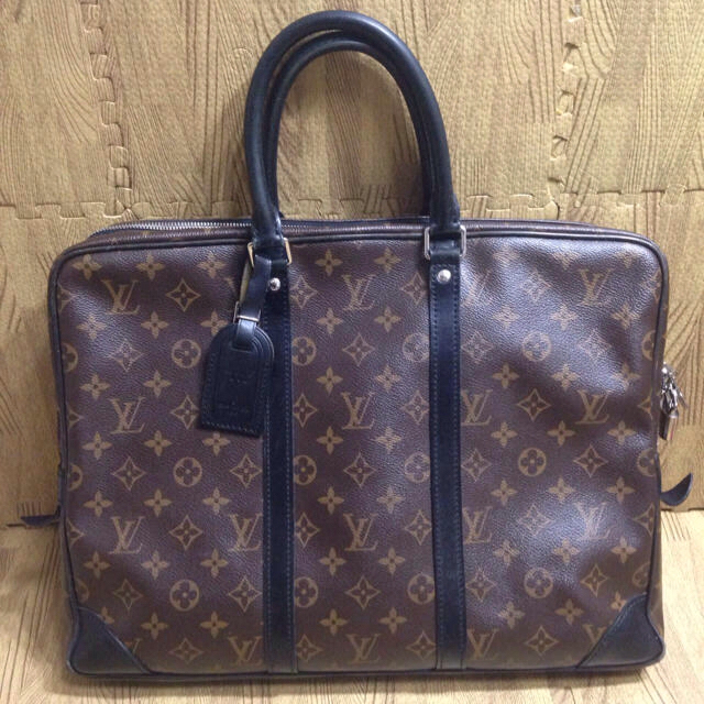 LOUIS VUITTON - 正規  ルイヴィトン  トートバック