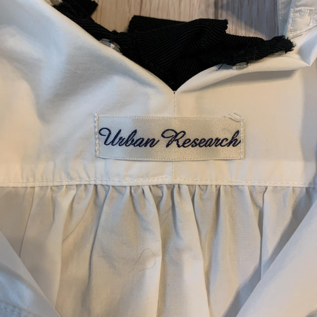 URBAN RESEARCH(アーバンリサーチ)のまぁ1104様専用アーバンリサーチ♡バッグリボンブラウス♡サイズフリー レディースのトップス(シャツ/ブラウス(長袖/七分))の商品写真