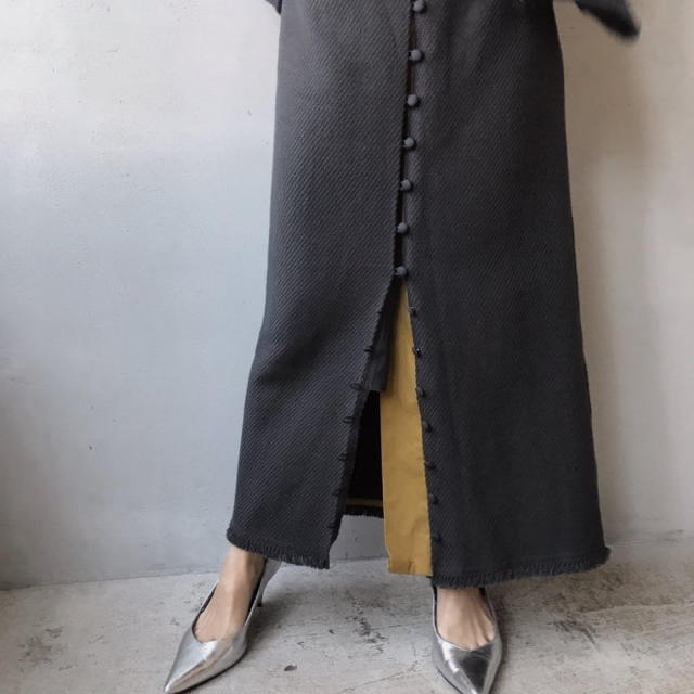Ameri VINTAGE(アメリヴィンテージ)の完売！アメリ Rough Cloth Slit Skirt マスタード　M レディースのスカート(ロングスカート)の商品写真