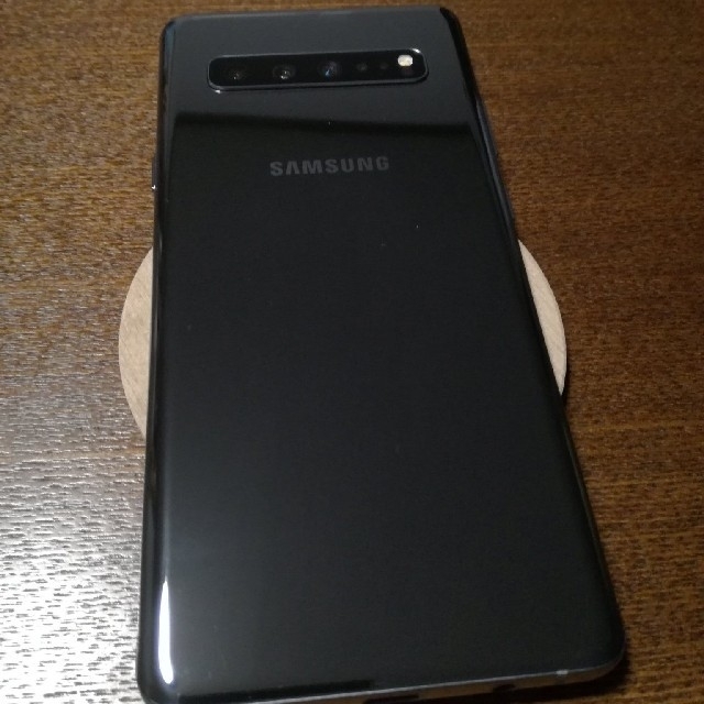 Galaxy(ギャラクシー)のGalaxy S10 5G 本体のみ 美品 スマホ/家電/カメラのスマートフォン/携帯電話(スマートフォン本体)の商品写真